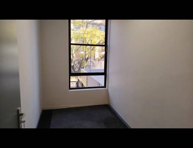 BUSINESS PROPERTY TO RENT IN ROSEBANK